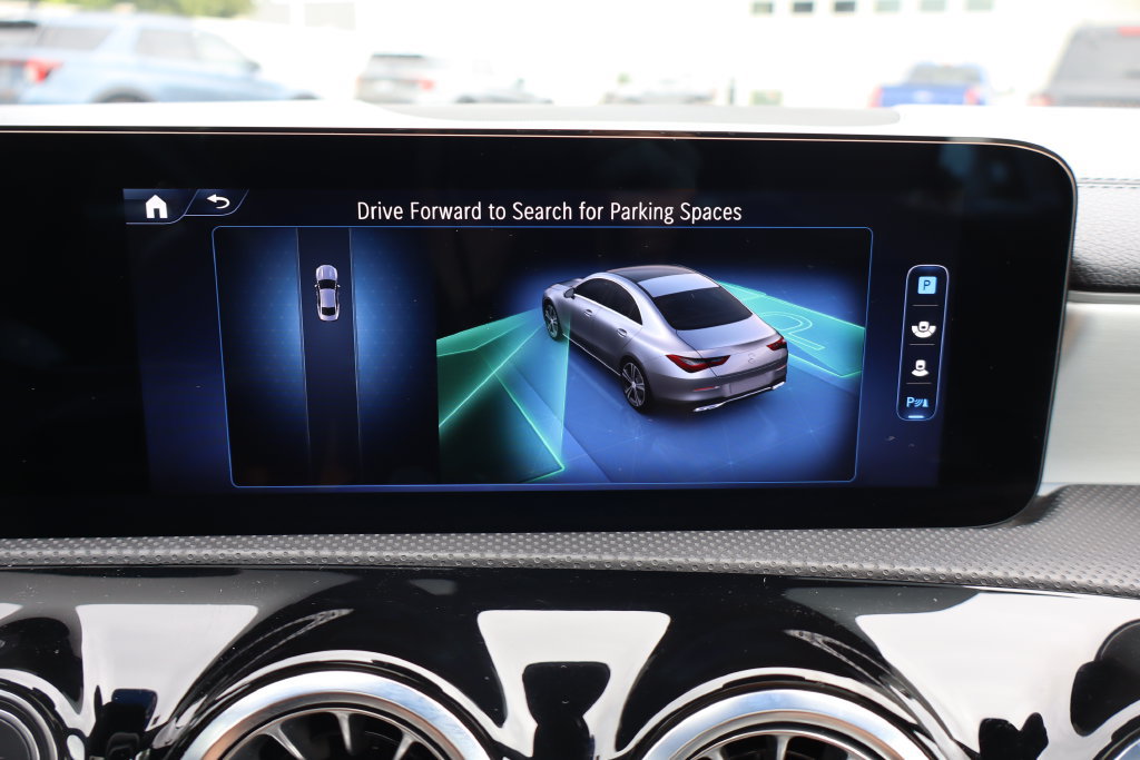 Used 2025 Mercedes-Benz CLA 250 4MATIC image 24