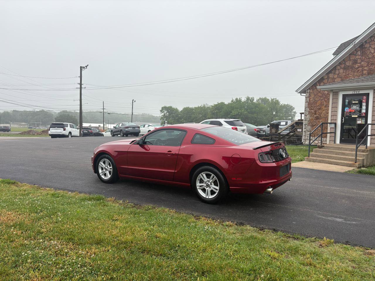 Used 2014 Ford Mustang Coupe RWD image 15