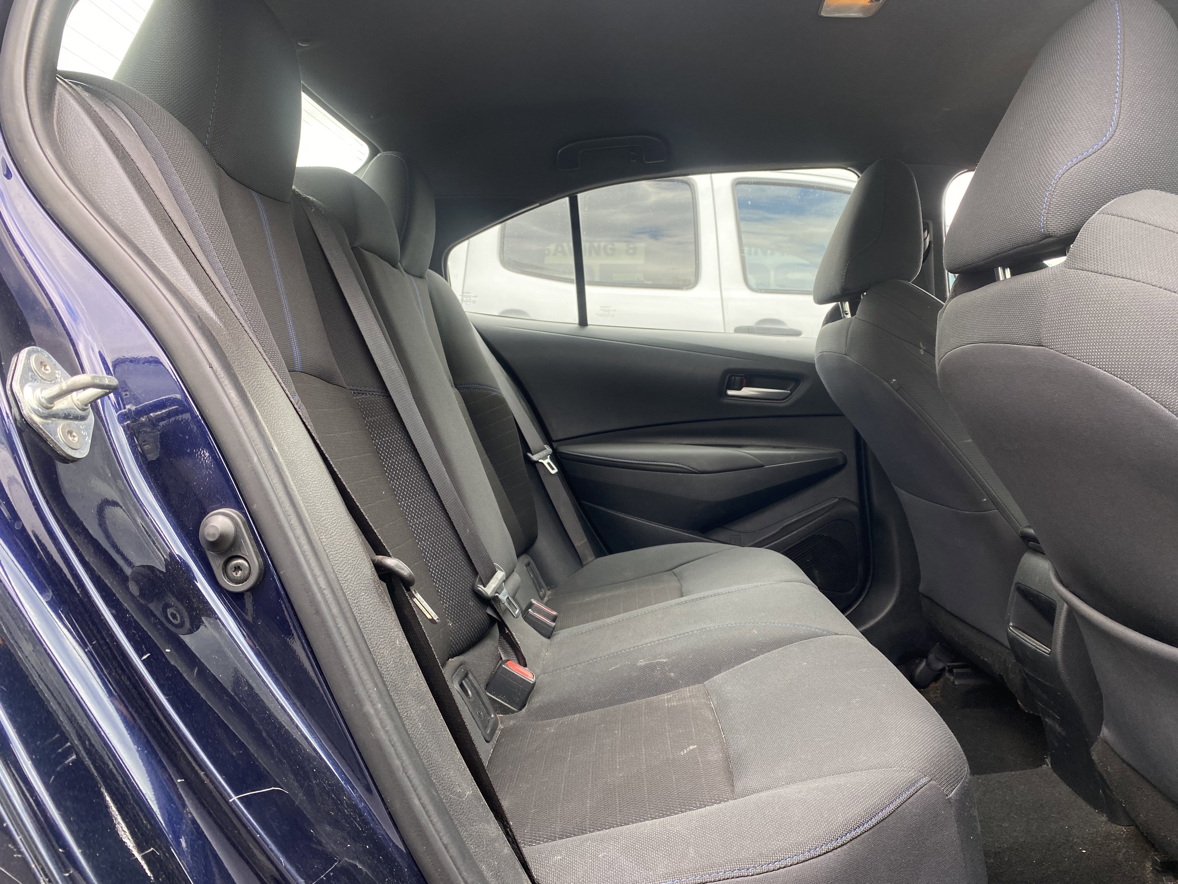 Used 2020 Toyota Corolla SE w/ Carpet Mat Package (TMS) FWD image 18