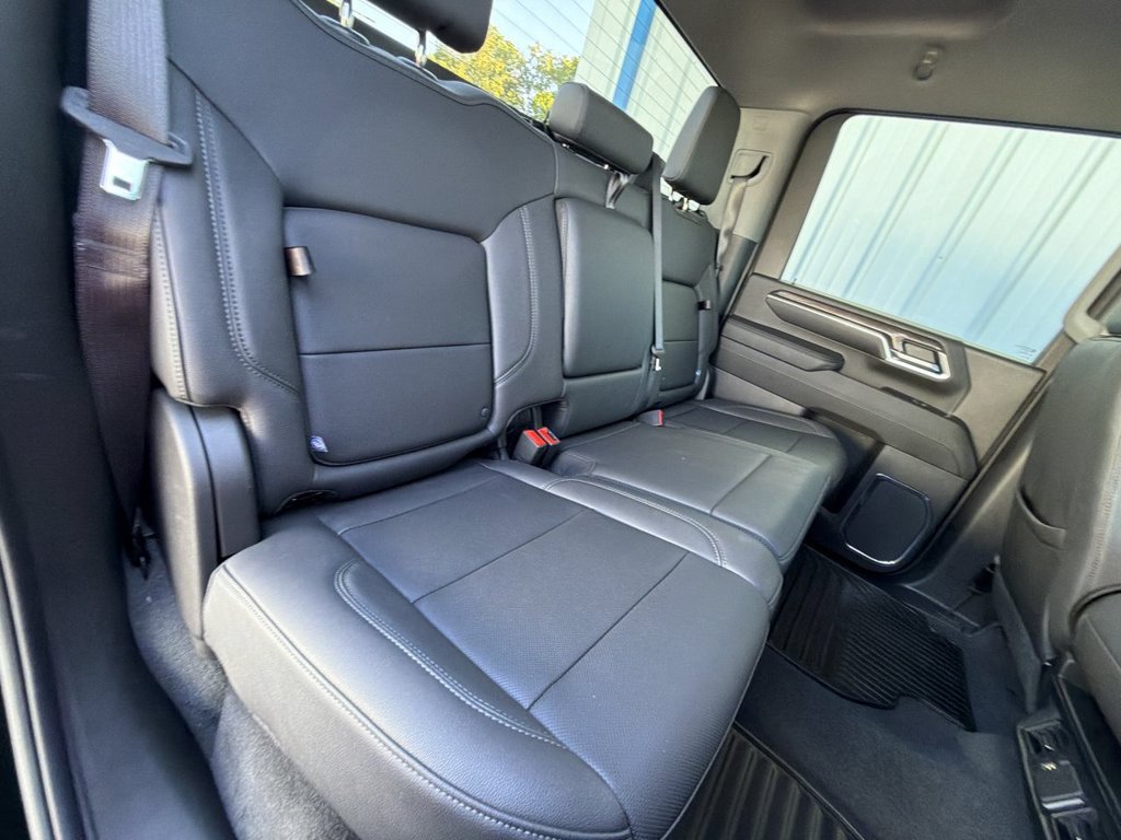 Used 2025 Chevrolet Silverado 2500 LTZ AWD/4WD image 27