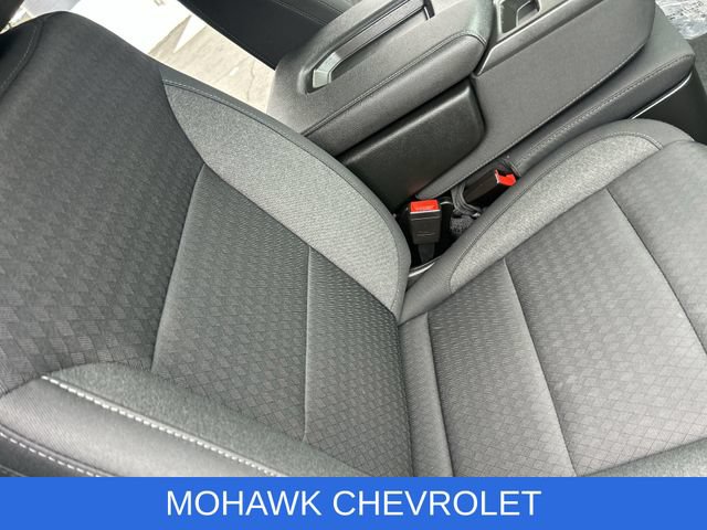 Certified 2022 Chevrolet Silverado 1500 Custom AWD/4WD image 29