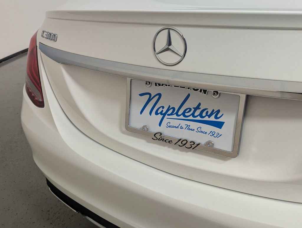 Used 2017 Mercedes-Benz C 300 Sedan image 8