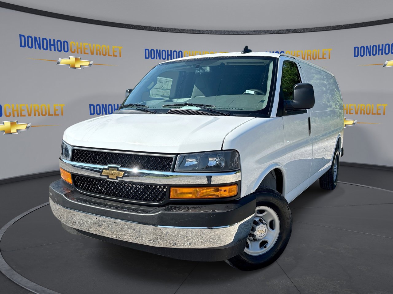 New 2025 Chevrolet Express 2500 w/ Driver Convenience Package image 4