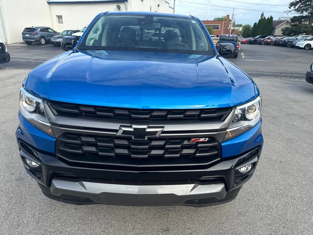 Used 2021 Chevrolet Colorado Z71 w/ Safety Package AWD/4WD image 8