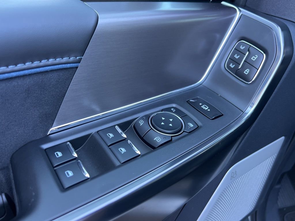 New 2026 Ford F250 Platinum image 15