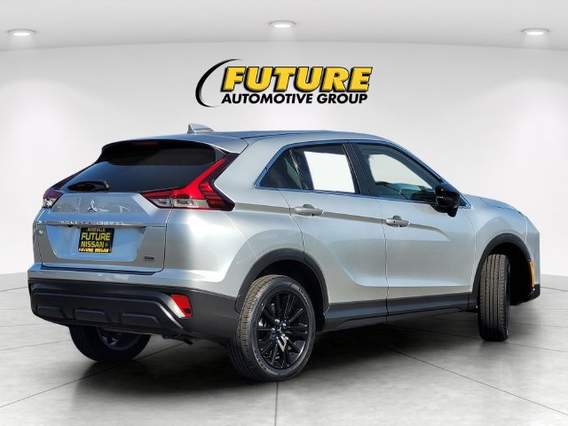 Used 2024 Mitsubishi Eclipse Cross LE AWD/4WD image 4