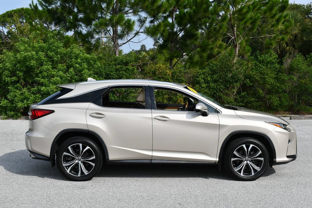 Used 2019 Lexus RX 350 AWD w/ Navigation Package image 32
