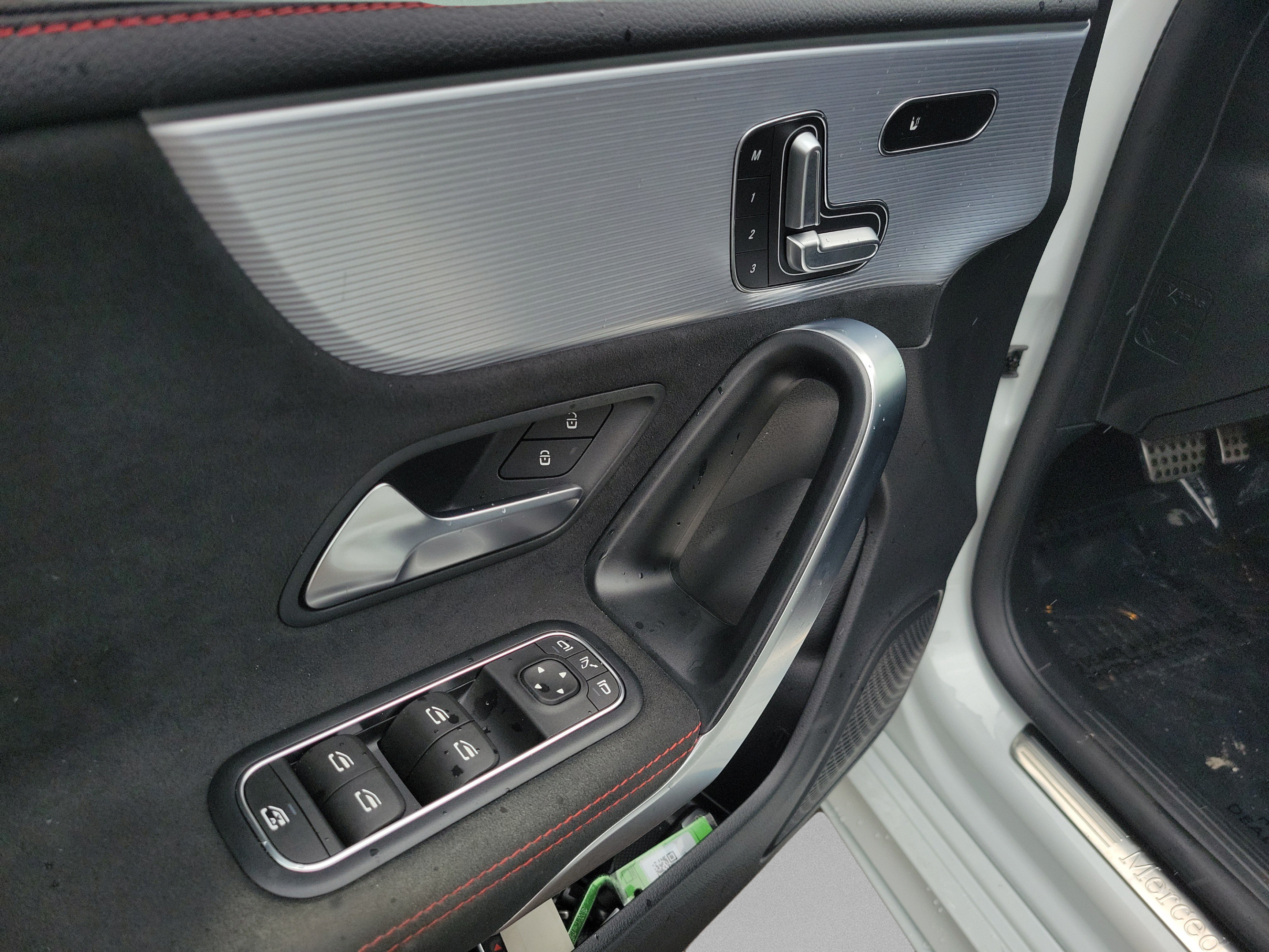 Certified 2021 Mercedes-Benz CLA 250 image 16