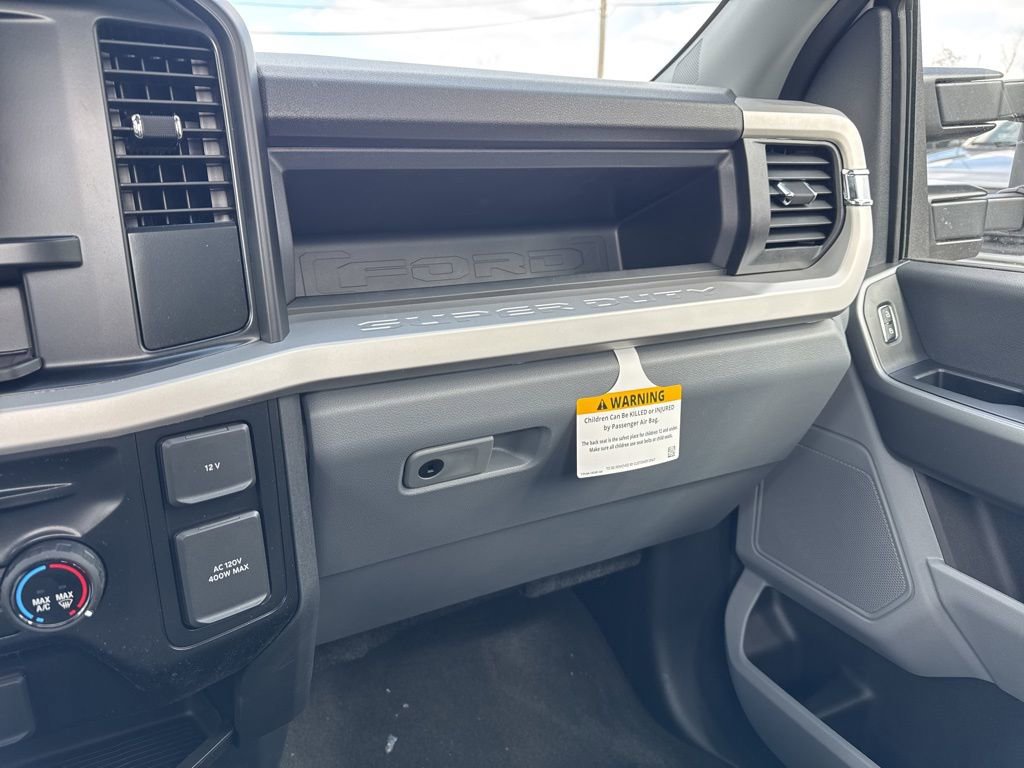 New 2026 Ford F350 4x4 Regular Cab Super Duty image 18