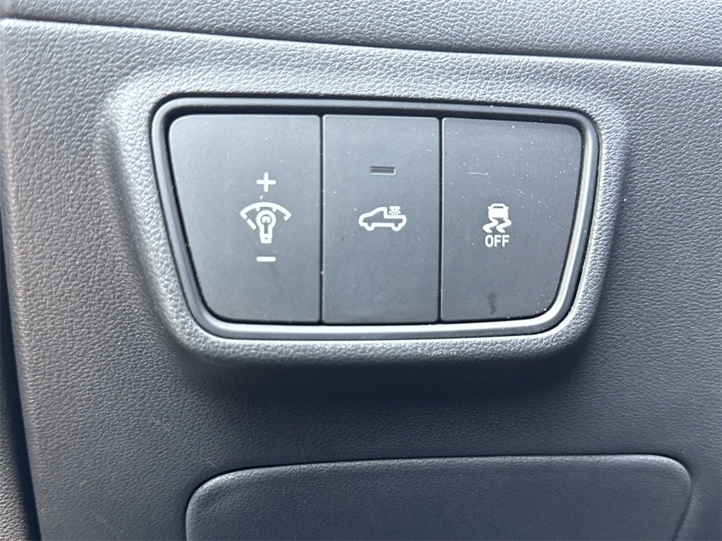 Used 2022 Hyundai Santa Cruz SEL w/ Cargo Package image 23