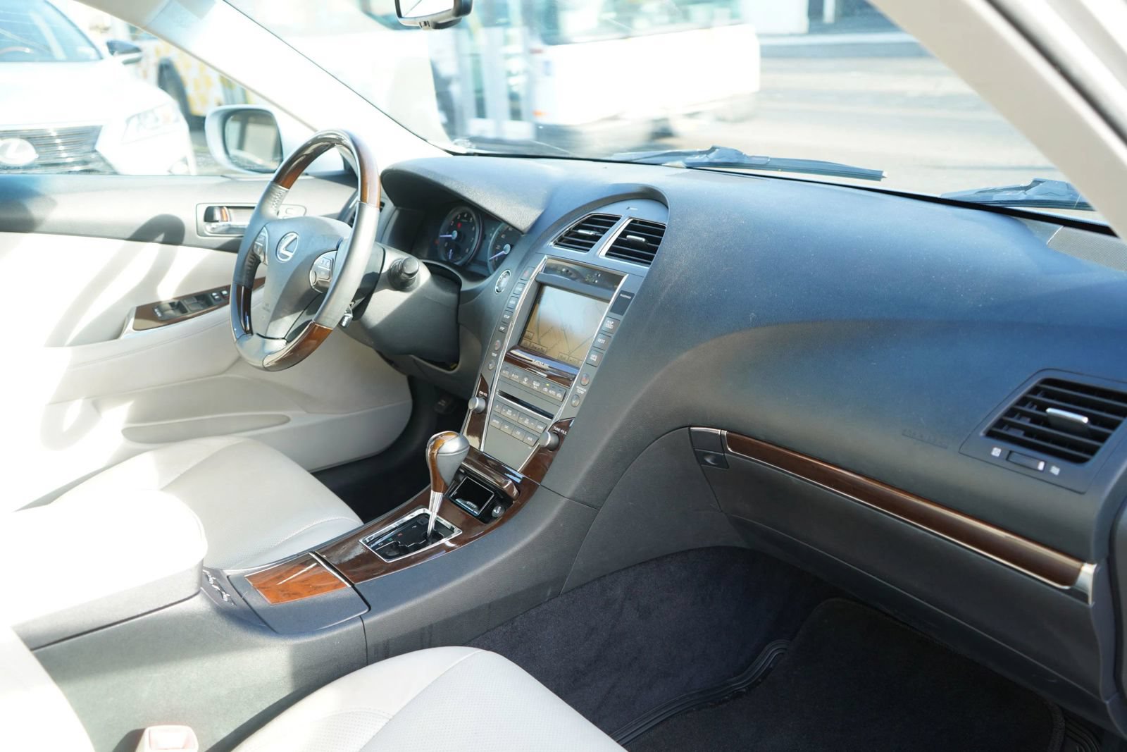Used 2012 Lexus ES 350 FWD image 16