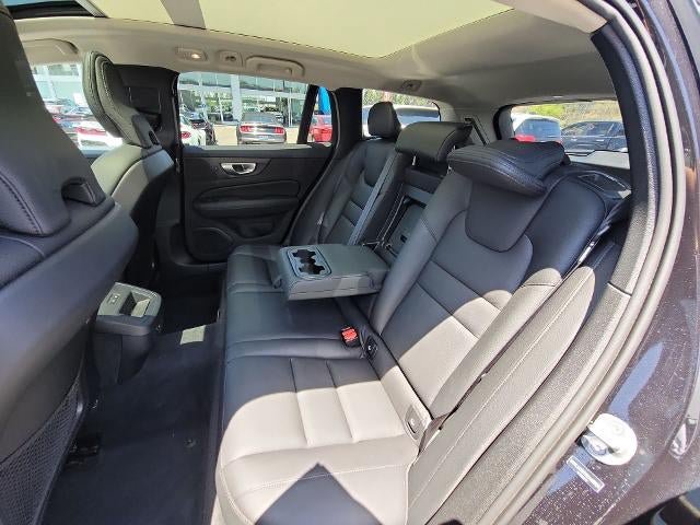 Used 2025 Volvo V60 B5 Cross Country Plus AWD/4WD image 23
