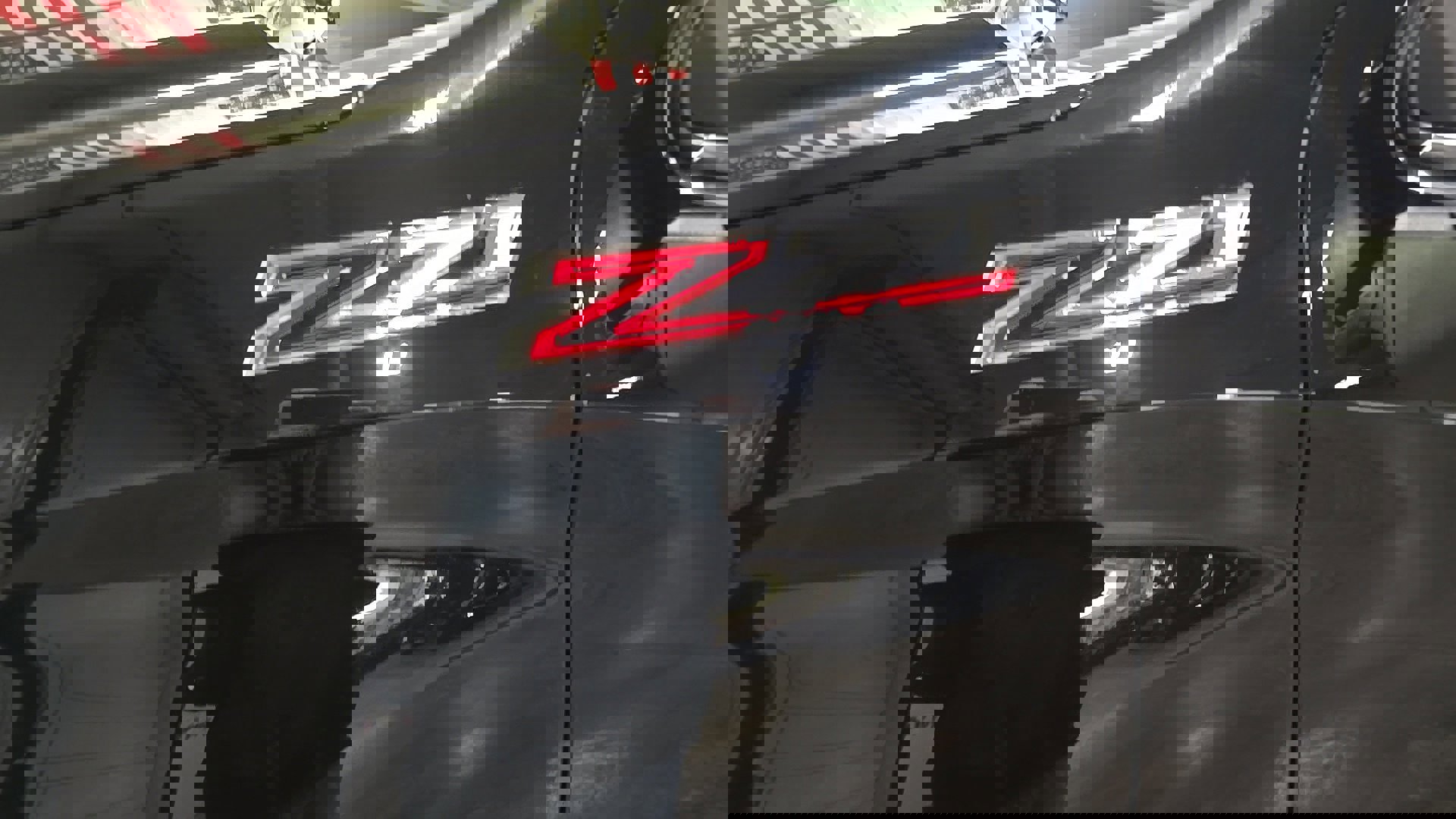 Used 2020 Chevrolet Silverado 1500 LTZ w/ LTZ Premium Package image 5