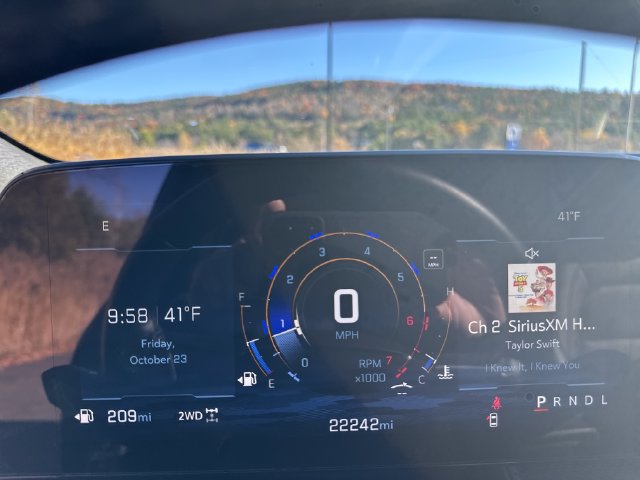 Used 2025 Chevrolet Equinox LT w/ Convenience Package II AWD/4WD image 14