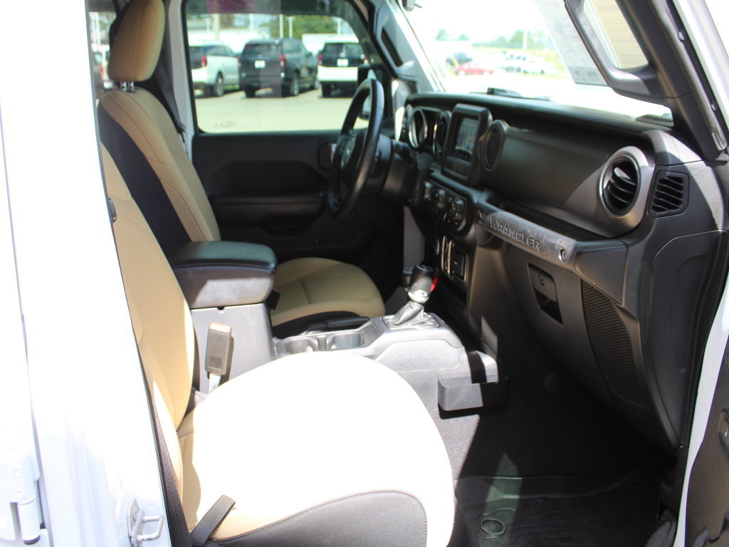 Used 2021 Jeep Wrangler Unlimited Sport AWD/4WD image 10