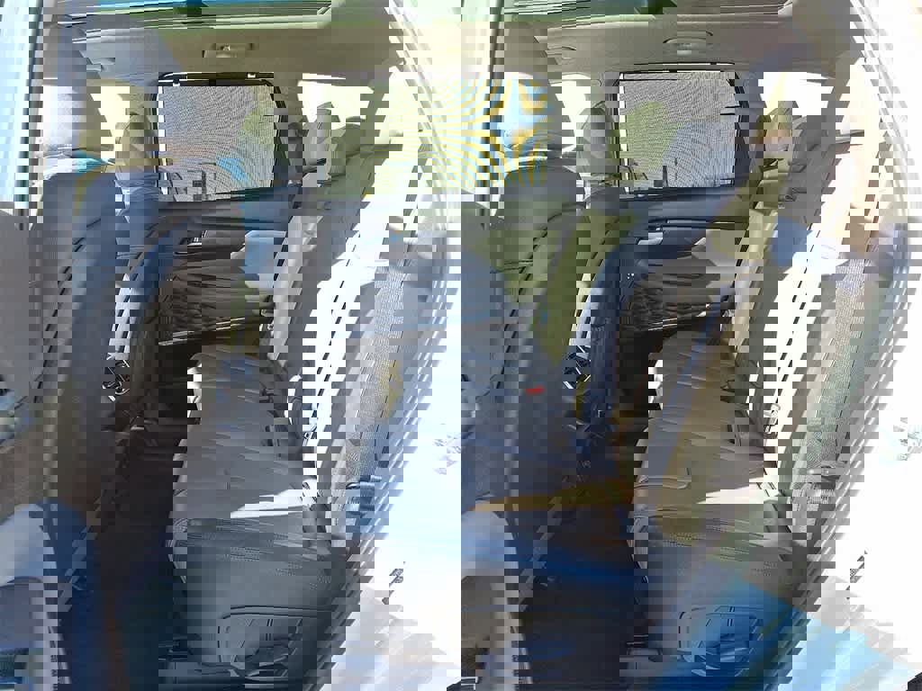 Used 2019 Hyundai Santa Fe Limited image 10