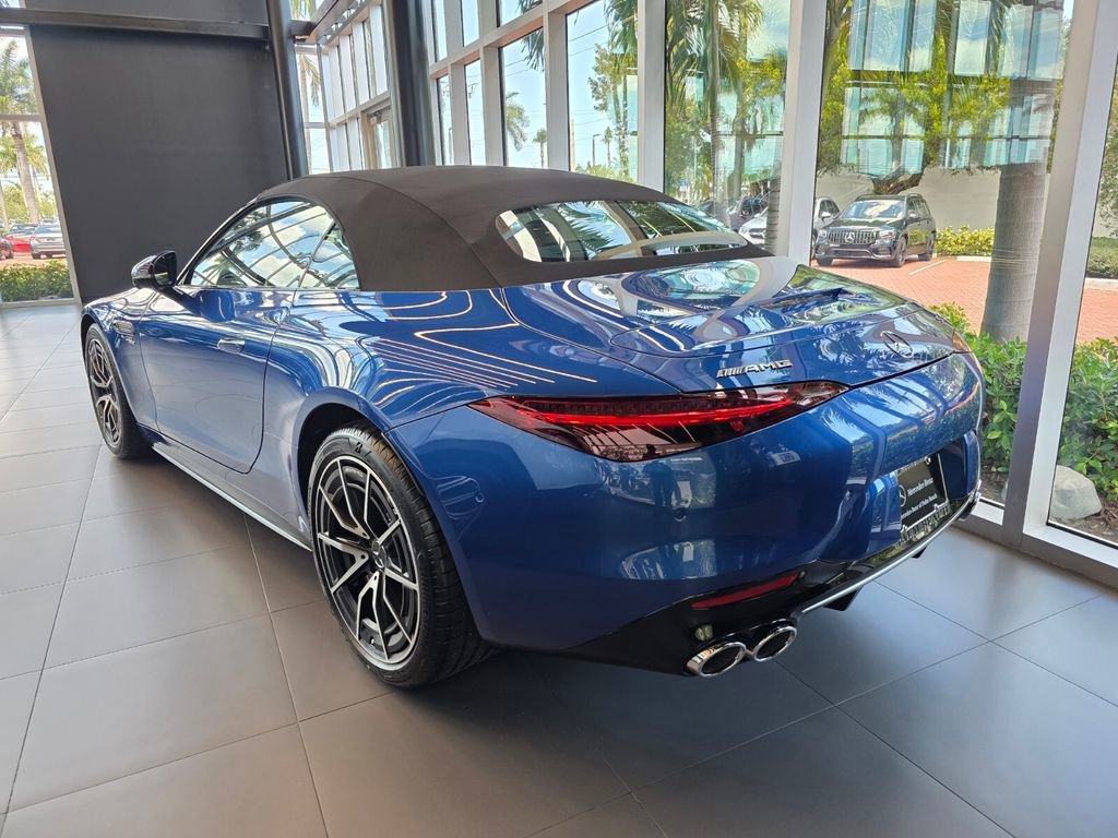 New 2026 Mercedes-Benz SL 43 AMG image 3