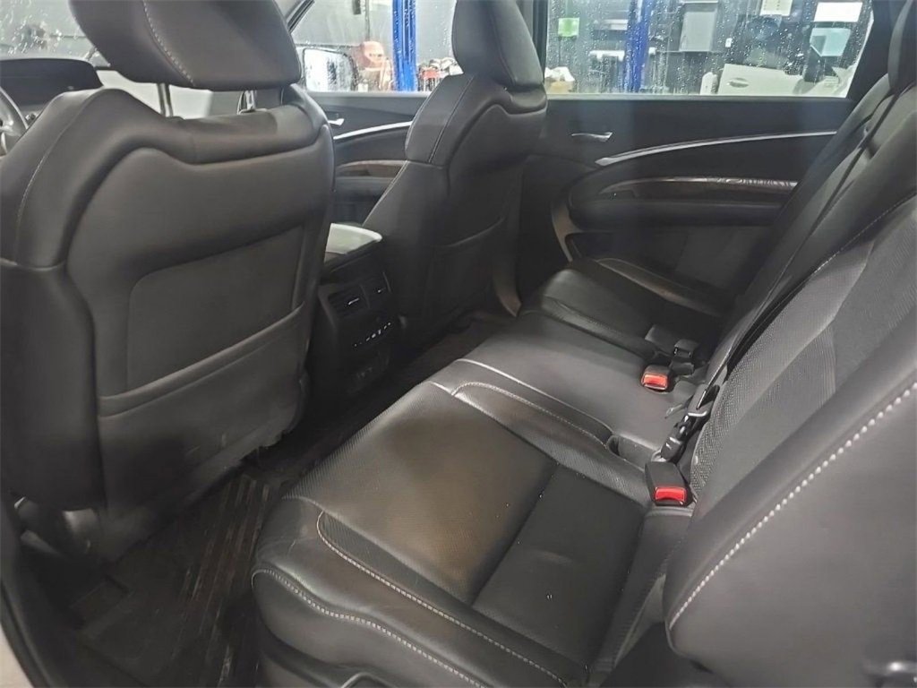 Used 2020 Acura MDX SH-AWD w/ Technology Package image 11