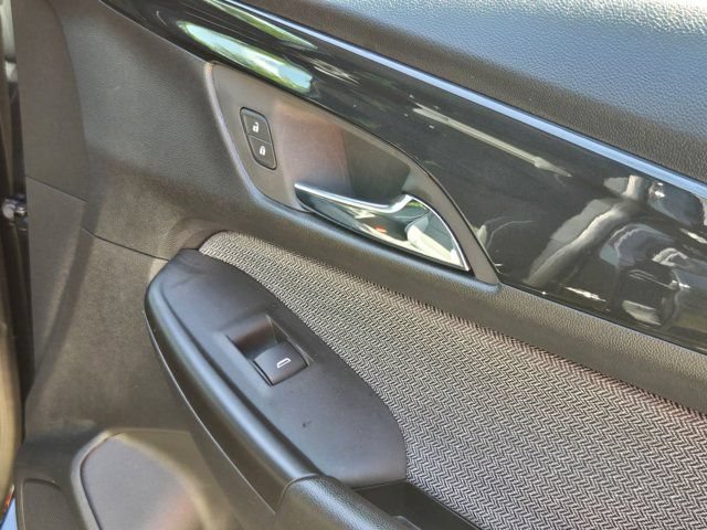Used 2025 Chevrolet TrailBlazer LT AWD/4WD image 28