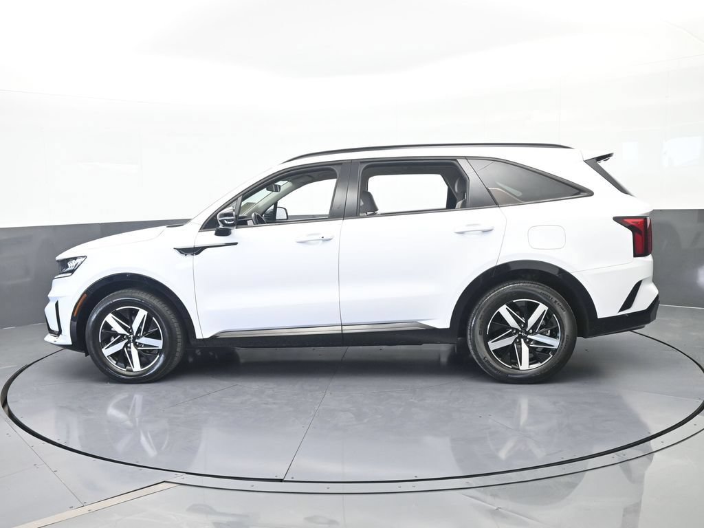Used 2023 Kia Sorento EX FWD image 3