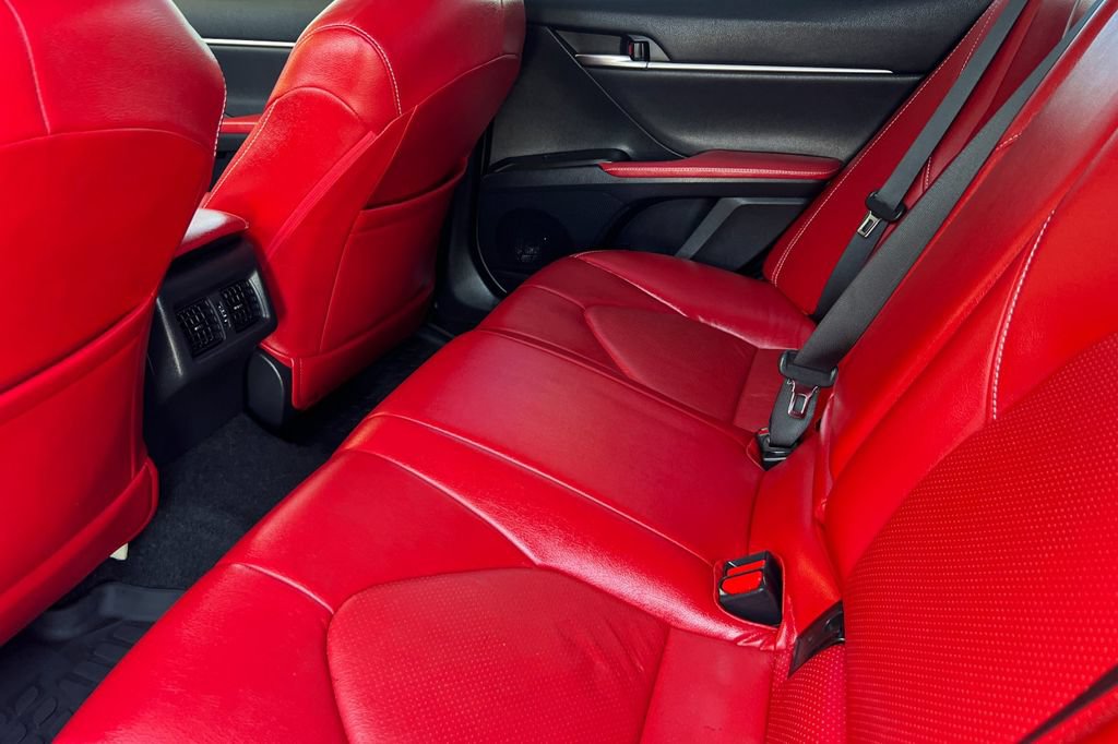 Used 2023 Toyota Camry XSE FWD image 14