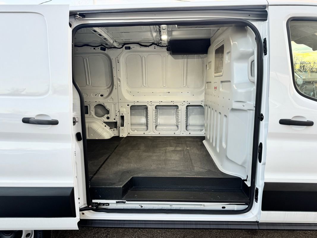 Used 2024 Ford Transit 150 Low Roof image 34