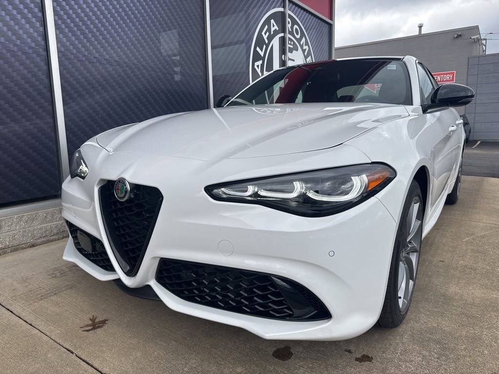 New 2026 Alfa Romeo Giulia AWD image 10