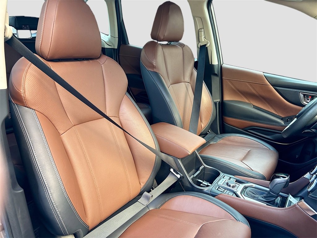 Used 2024 Subaru Forester Touring image 28