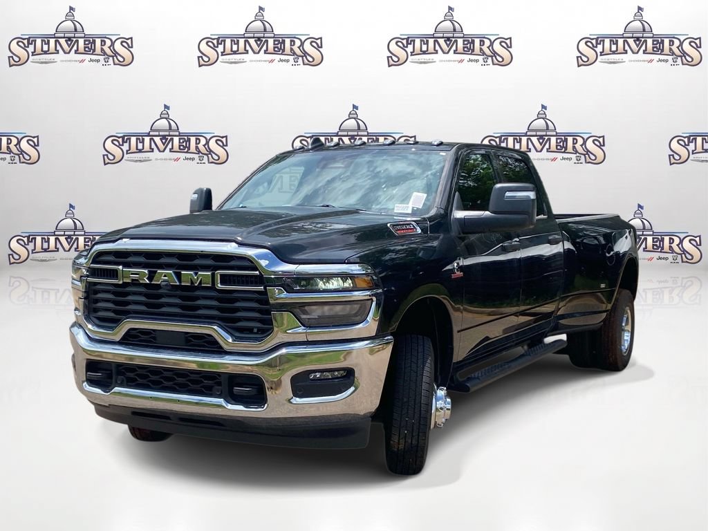 New 2026 RAM 3500 Tradesman AWD/4WD image 3