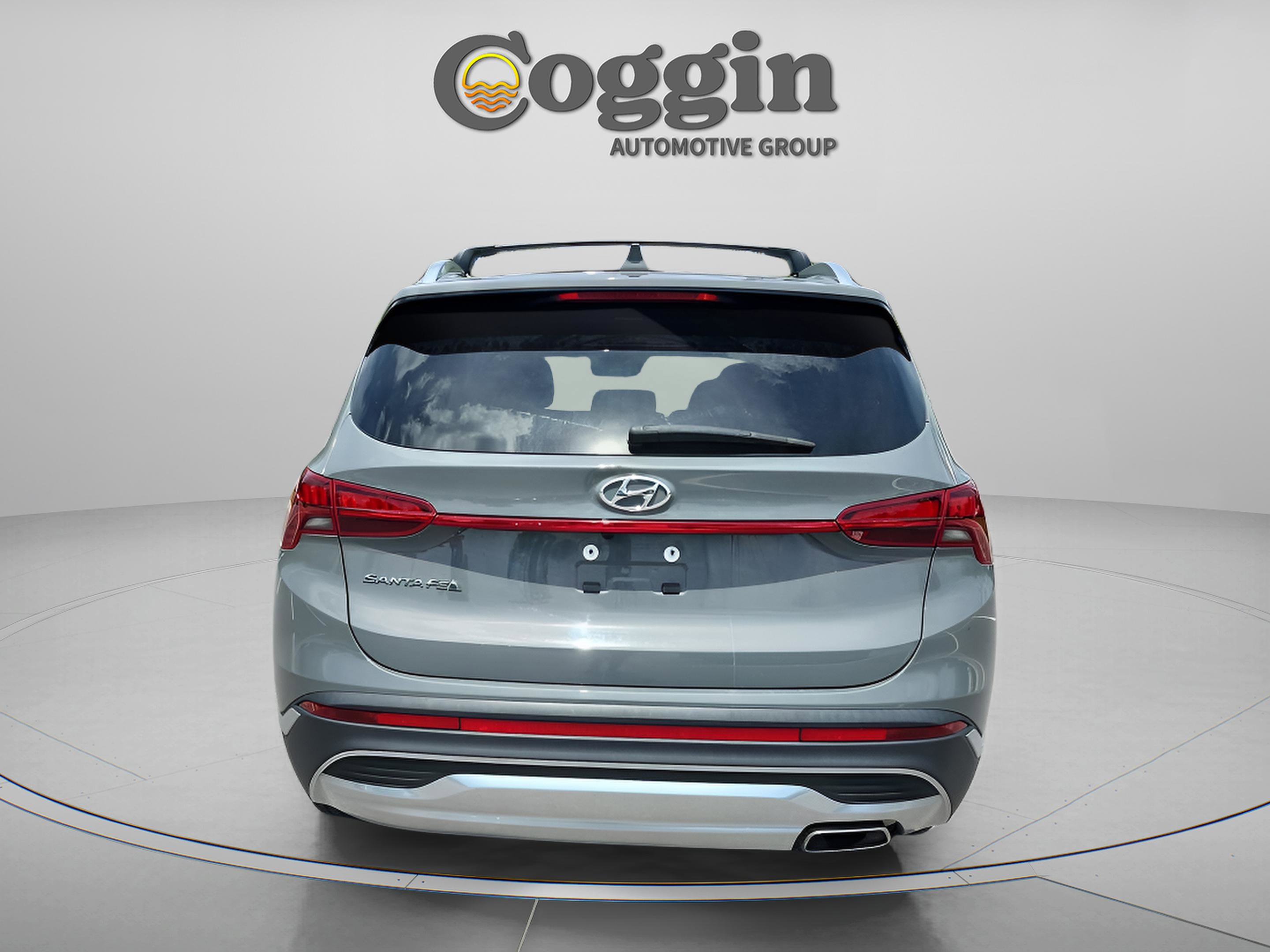 Certified 2022 Hyundai Santa Fe SEL w/ Convenience Package image 4