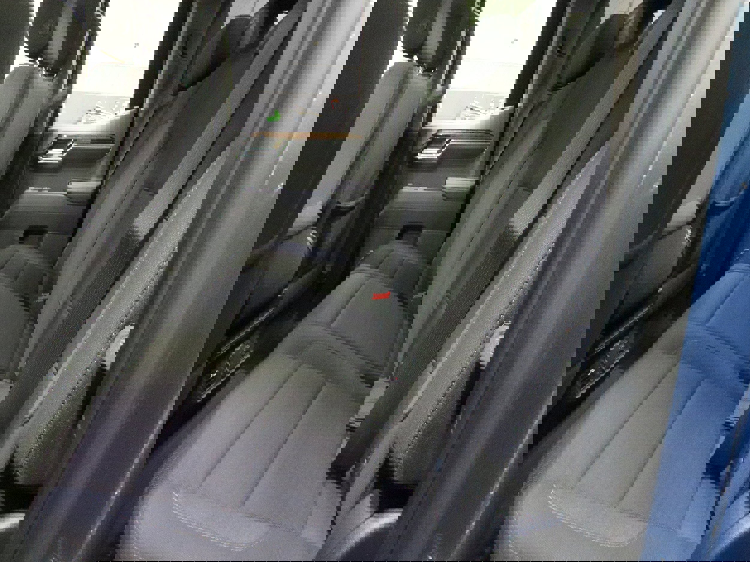 Used 2024 GMC Sierra 1500 Elevation image 7