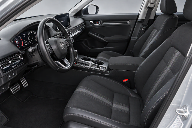 Used 2022 Honda Civic Sport image 9