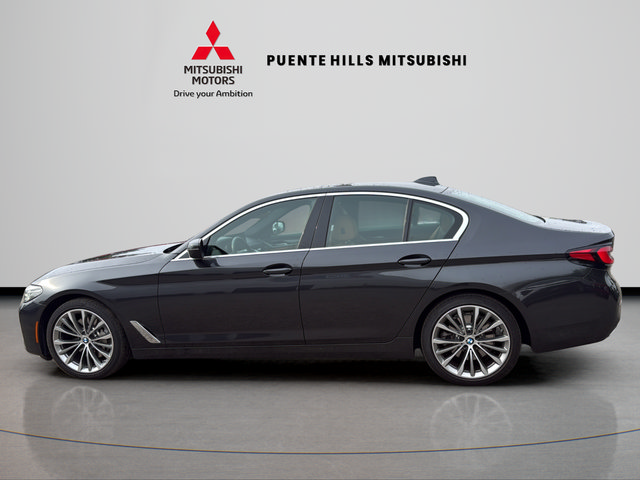 Used 2022 BMW 530i w/ Premium Package RWD image 8