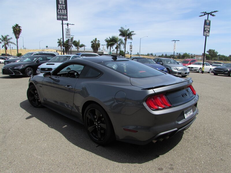 Used 2022 Ford Mustang GT Premium w/ Equipment Group 401A RWD image 6