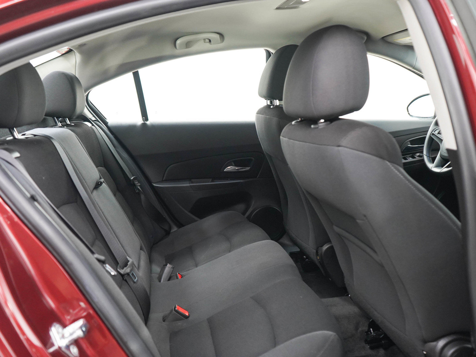 Used 2015 Chevrolet Cruze LT FWD image 12