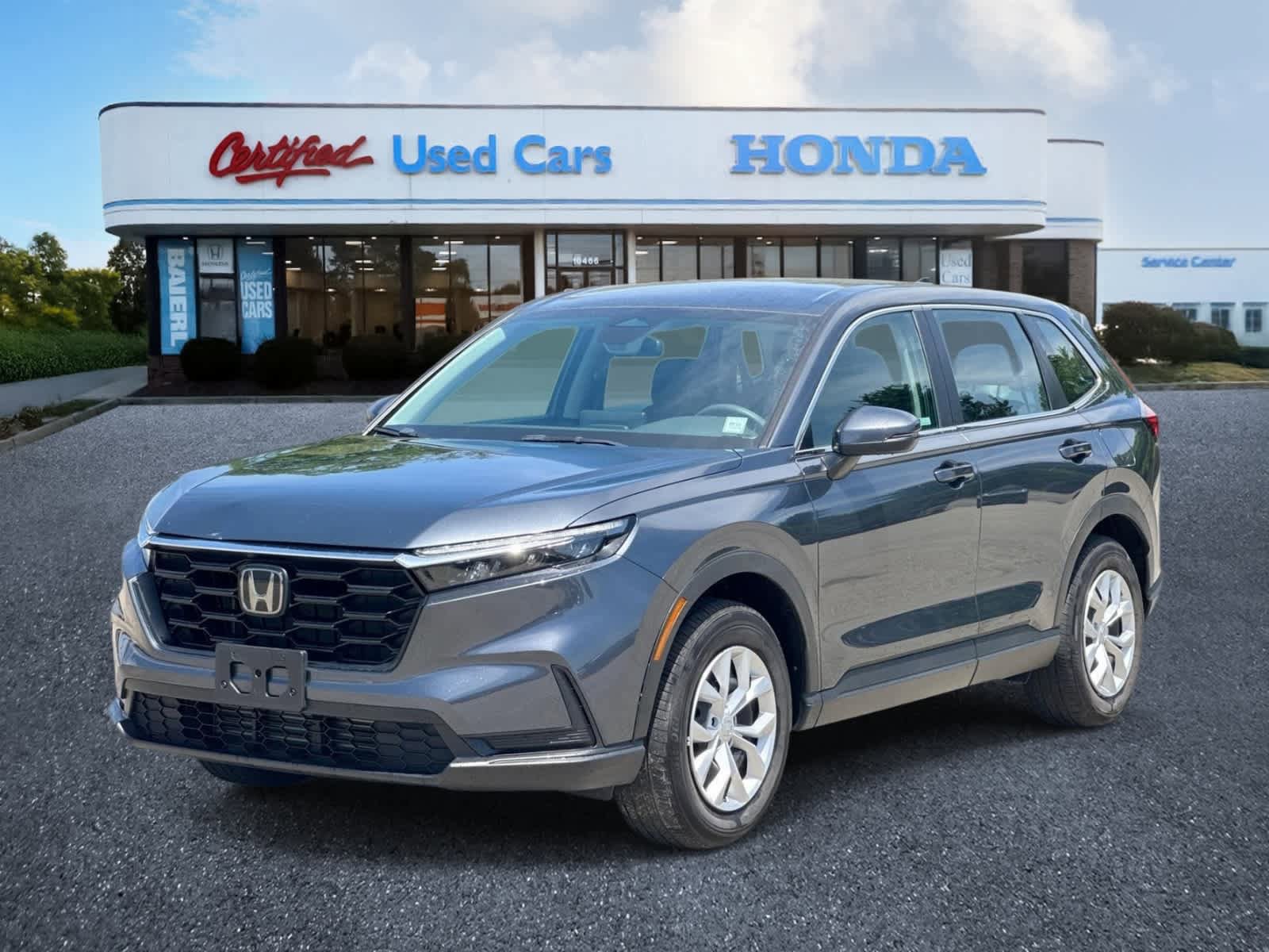 Used 2023 Honda CR-V LX image 1