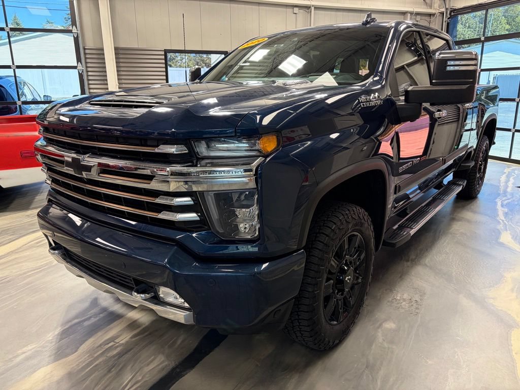 Used 2020 Chevrolet Silverado 2500 High Country w/ Z71 Off-Road Package AWD/4WD image 3