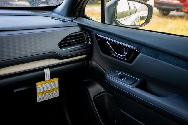 New 2025 Subaru Forester Limited w/ Popular Package #2 image 31