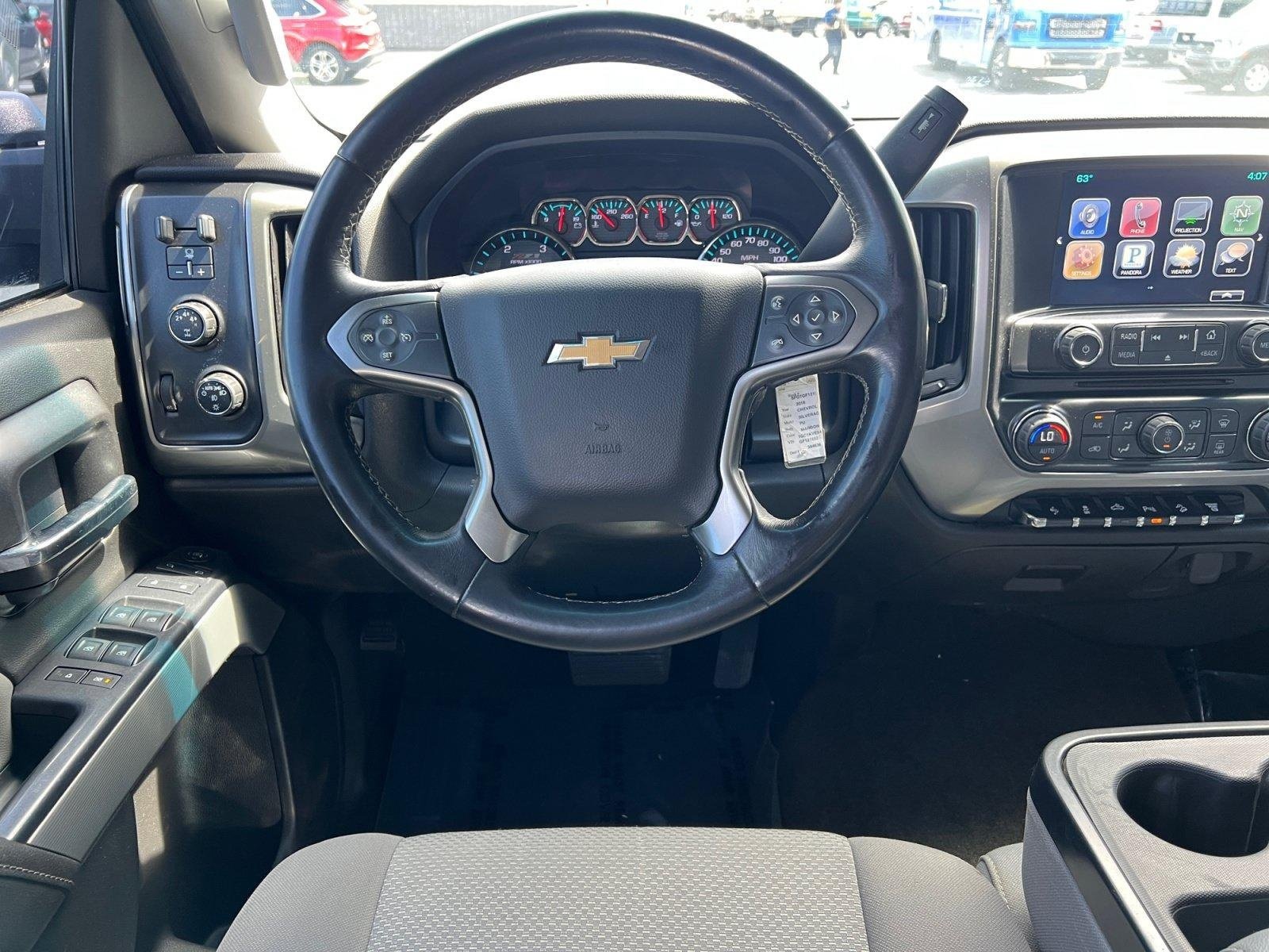 Used 2016 Chevrolet Silverado 2500 LT w/ LT Convenience Package AWD/4WD image 9
