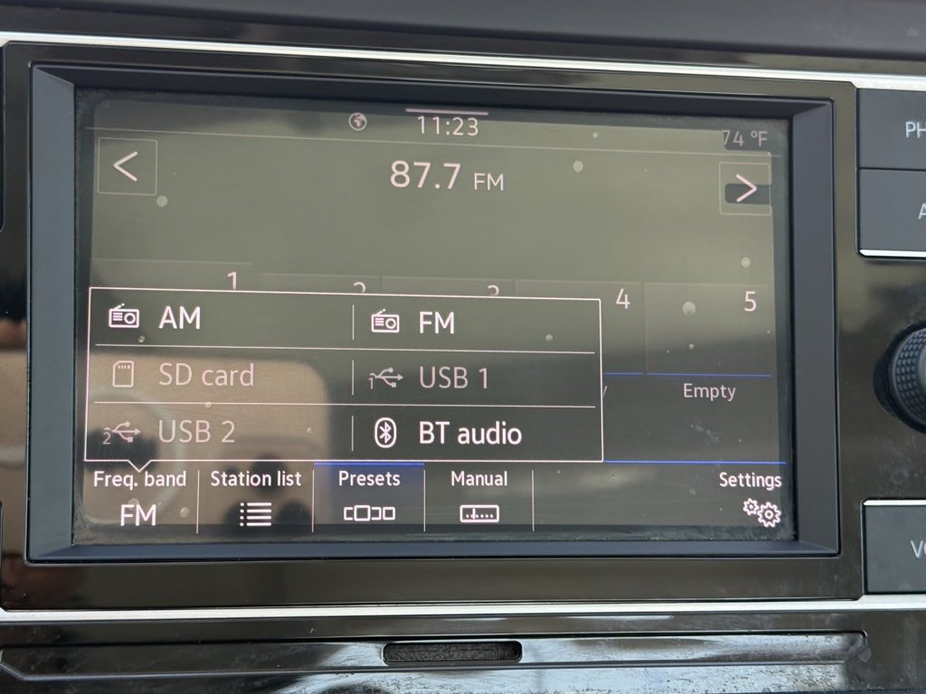 Used 2020 Volkswagen Jetta SE image 10