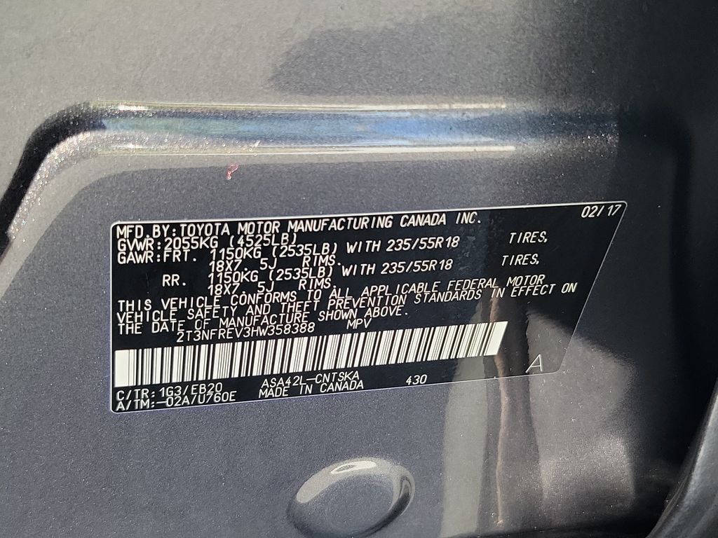 Used 2017 Toyota RAV4 SE FWD image 30
