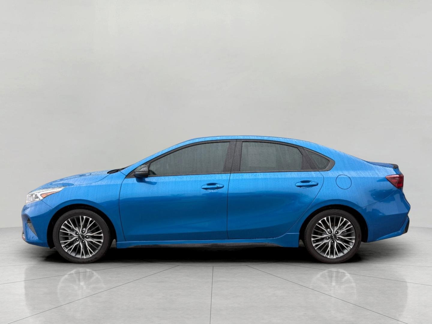 Used 2022 Kia Forte GT-Line w/ GT-Line Premium Package image 8
