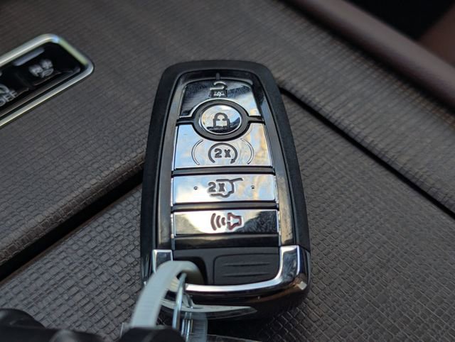 New 2026 Lincoln Navigator Reserve image 29