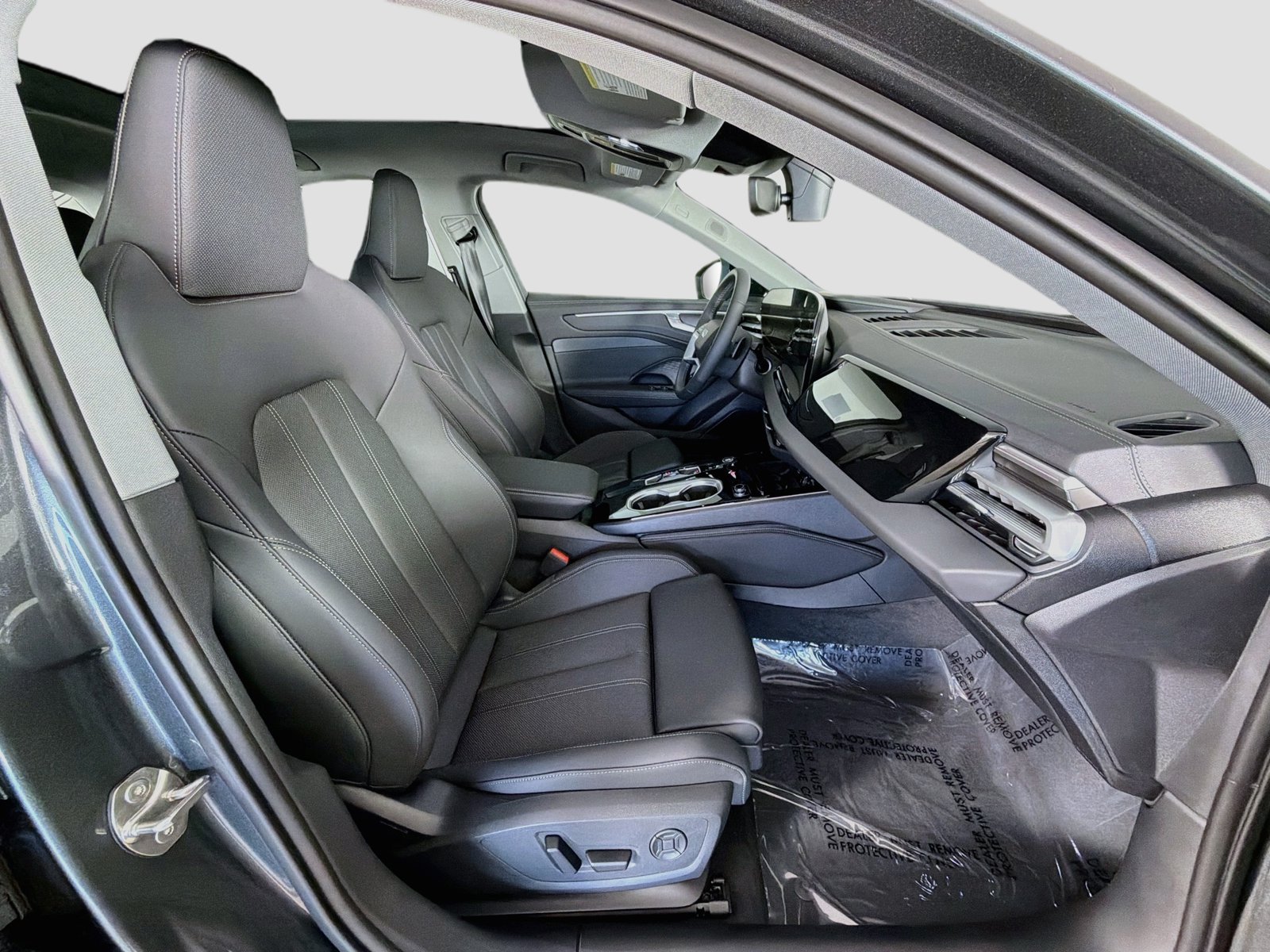 New 2026 Audi A6 Premium Plus AWD/4WD image 30