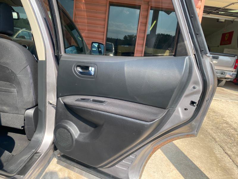 Used 2010 Nissan Rogue S w/ 360 Degree Value Pkg AWD/4WD image 17