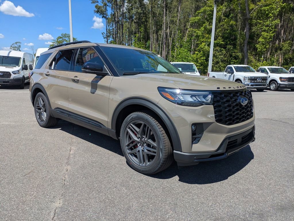 New 2026 Ford Explorer ST image 2