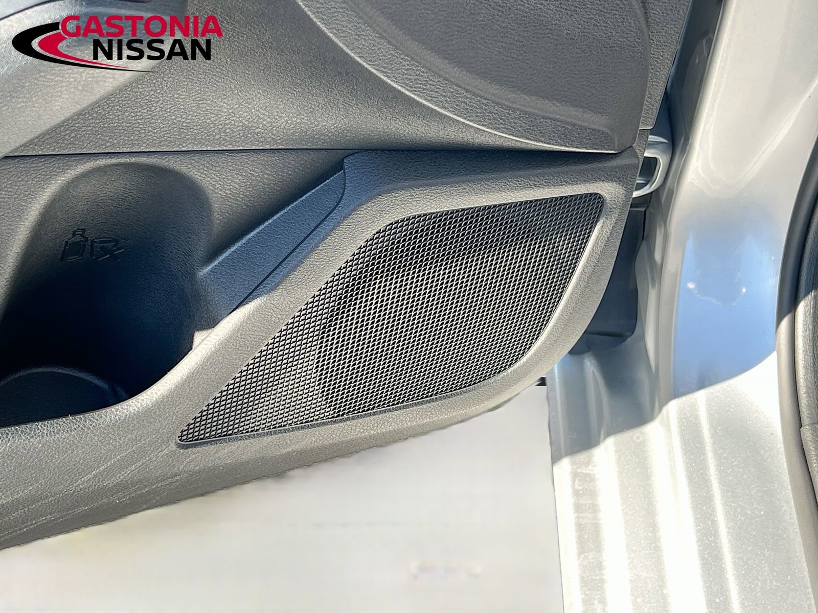 Used 2024 Nissan Altima 2.5 SV image 23