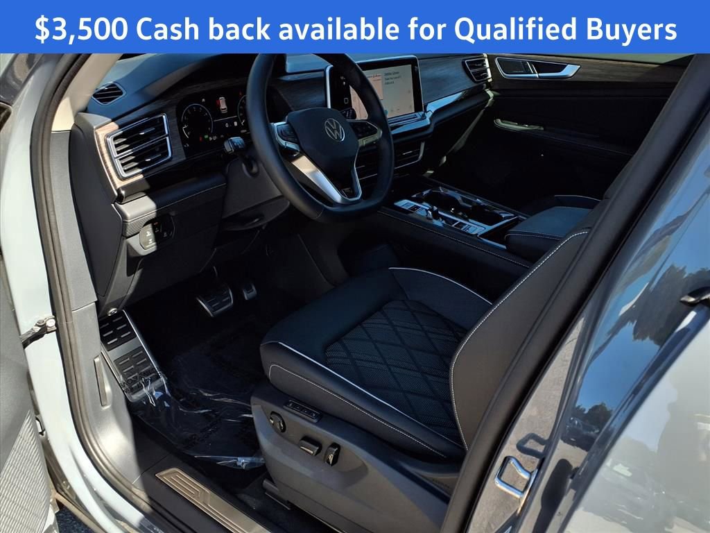New 2025 Volkswagen Atlas SEL Premium R-Line image 15