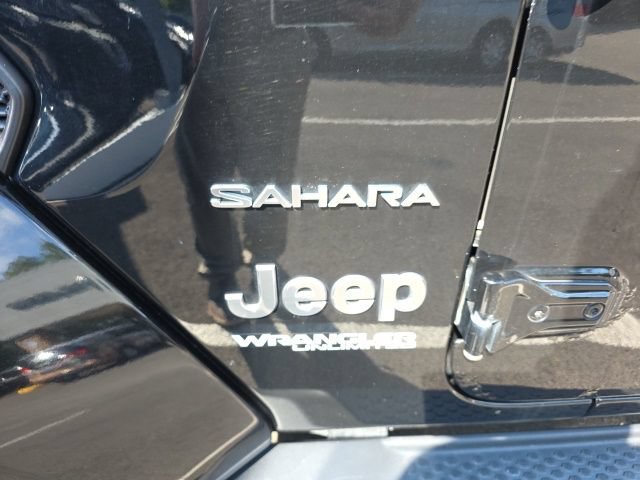 Used 2020 Jeep Wrangler Unlimited Sahara AWD/4WD image 24