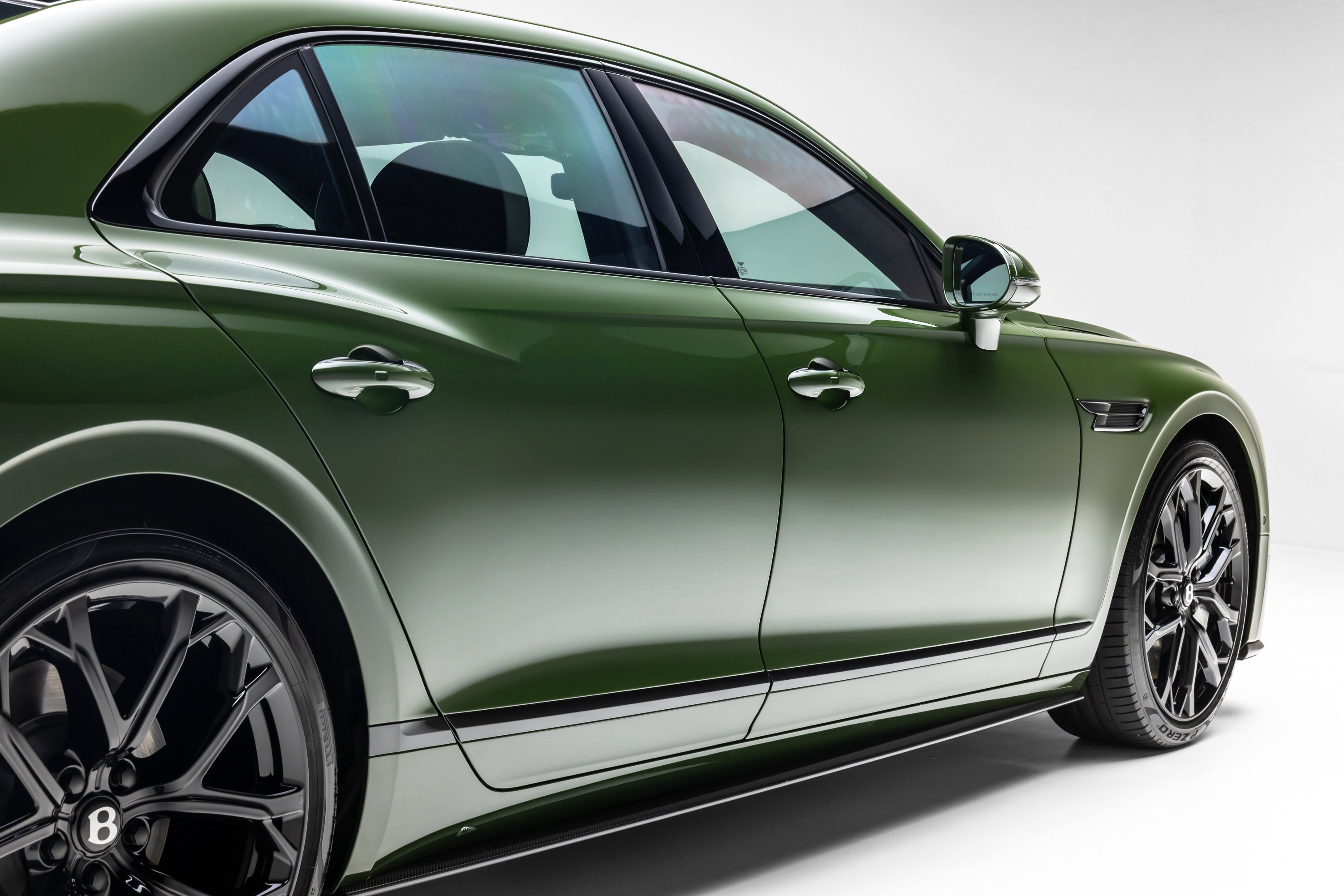 Used 2024 Bentley Flying Spur W12 AWD/4WD image 21